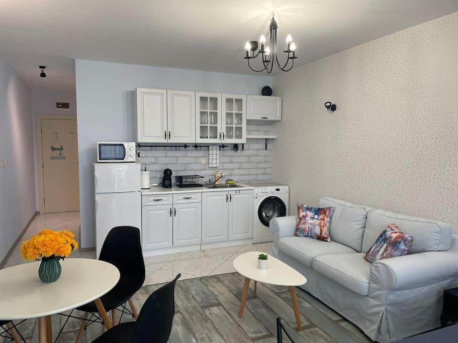Studio E32 Atia Resort Chernomoretz Chernomorets Bagian luar foto